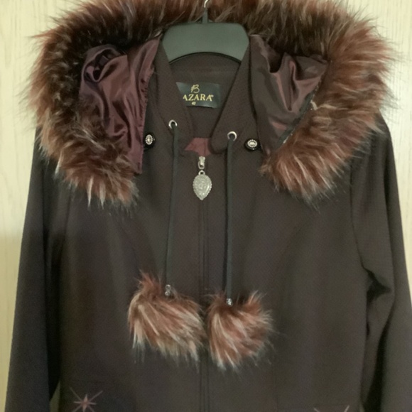 Abaya Plum Color Topcoat with Detachable Hood, Size S - Picture 5 of 14